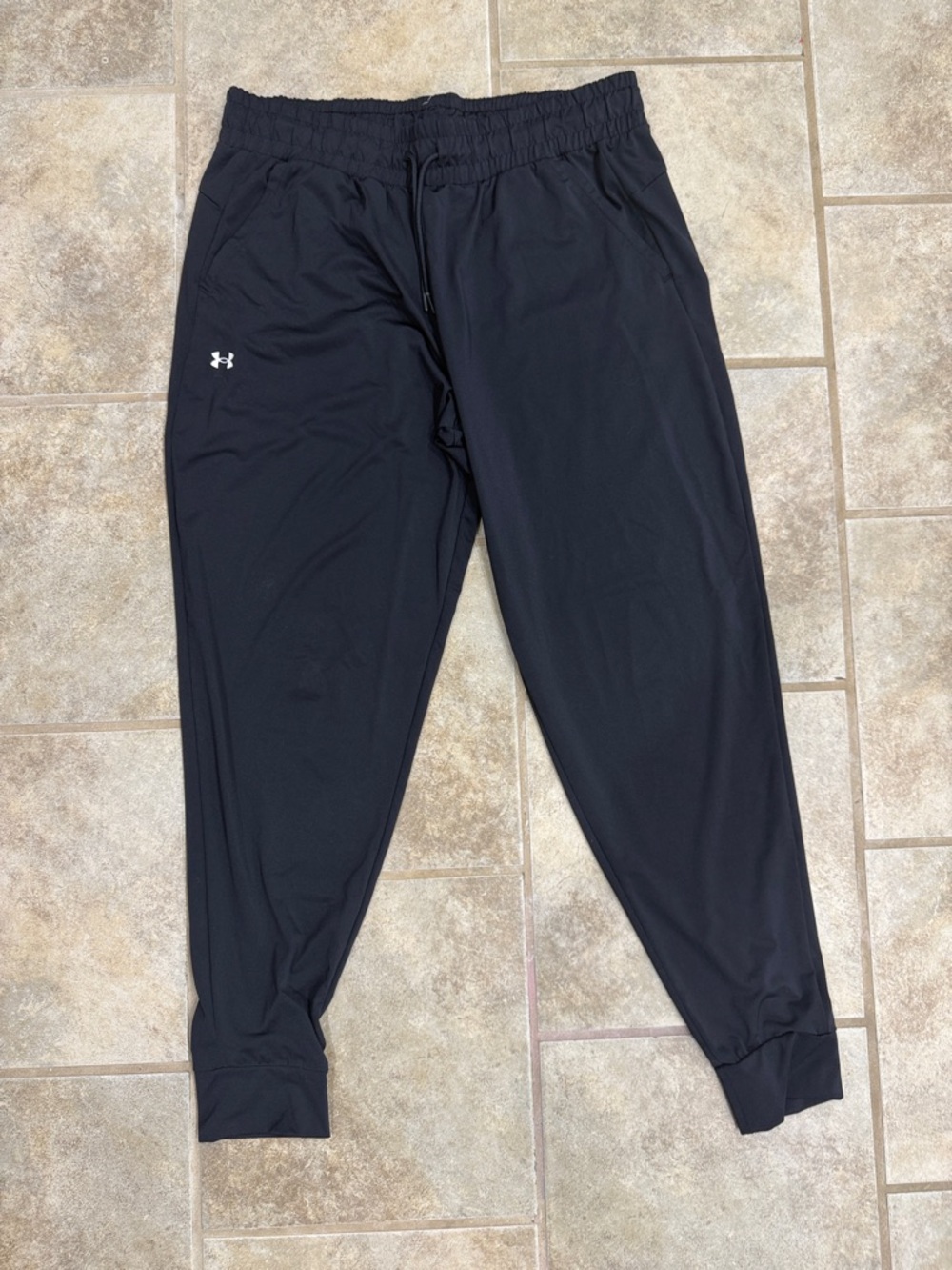 Under Armour Black Women’s Lightweight Jogger Track Pants